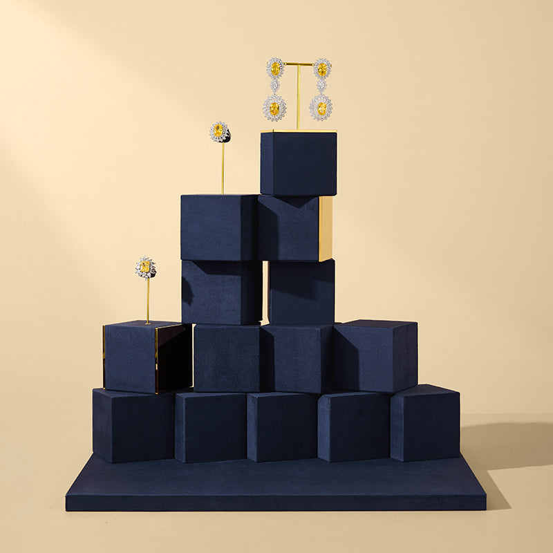 Velvet Metal Jewelry Display Stand