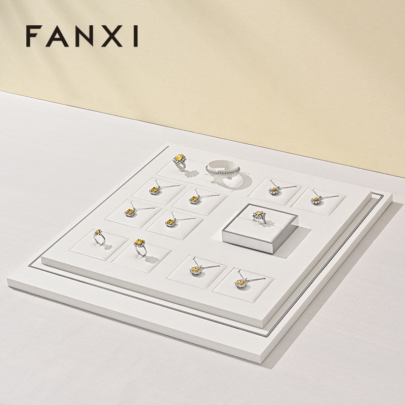White Leather Metal Jewelry Display Set