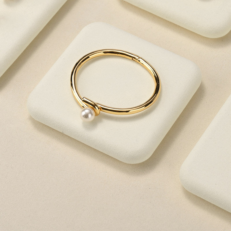 Beige Microfiber Jewelry Display Set