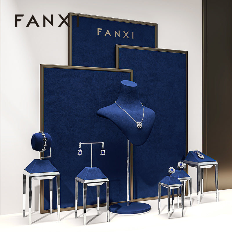 Metal Jewelry Display Stand