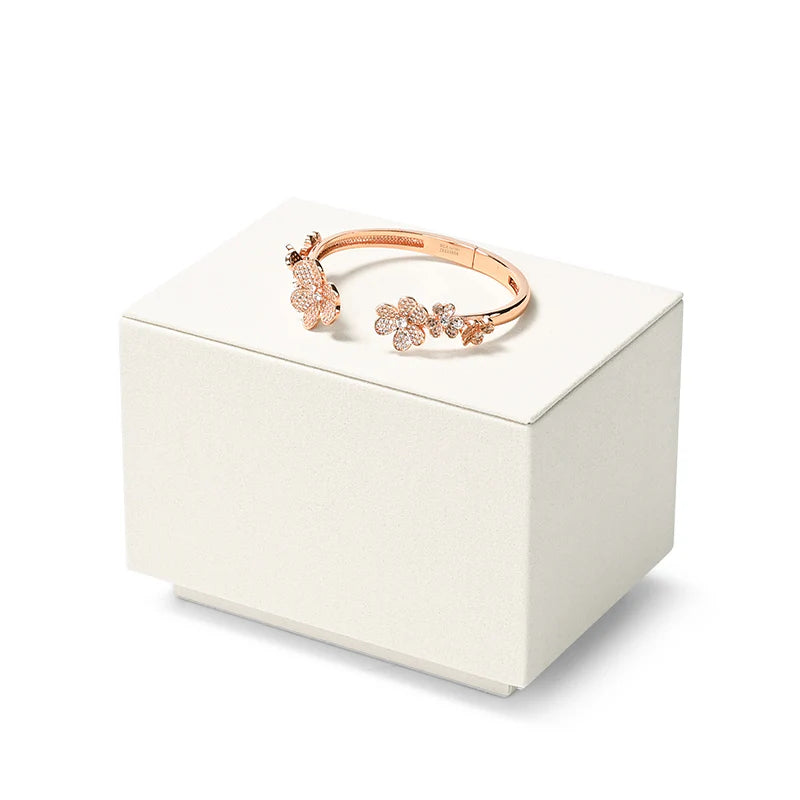 Beige Microfiber Jewelry Display Set