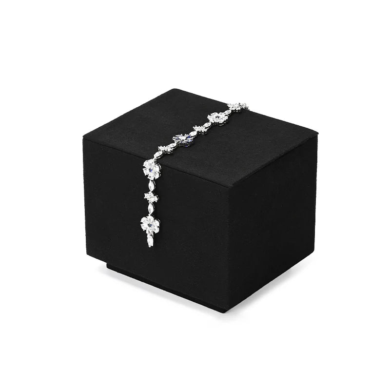 Black & Beige Jewelry Display Set