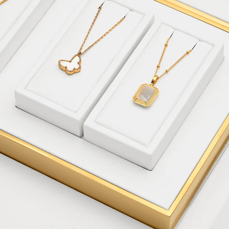 Jewelry Display Set