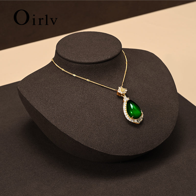 Microfiber Jewelry Display Set
