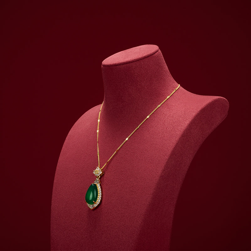Green & Red Leather Microfiber Jewelry Display Stand