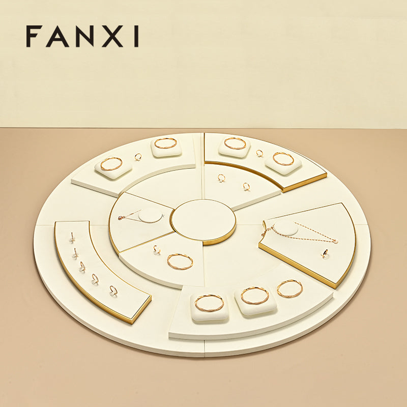 Off-White Metal Jewelry Display Set