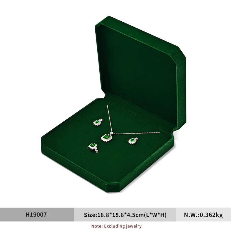 Green Velvet Jewelry Box