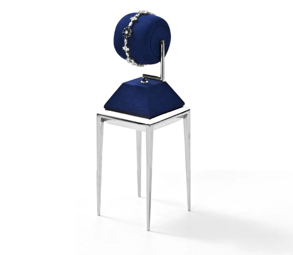 Metal Jewelry Display Stand