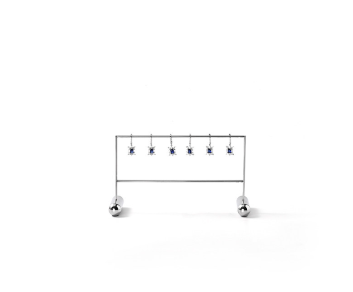 Metal Jewelry Display Stand