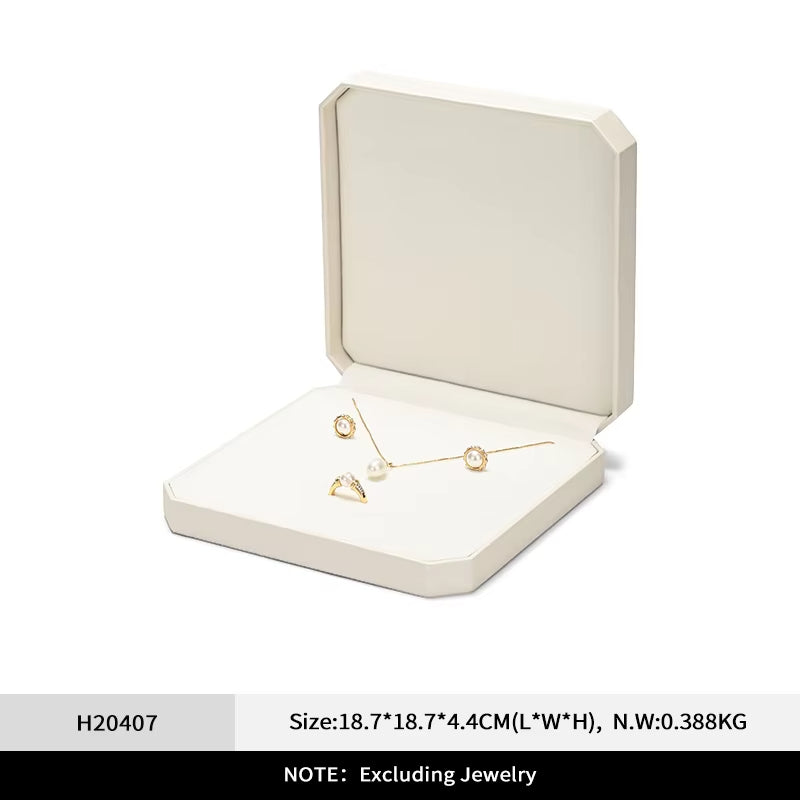 Leather Jewelry Box
