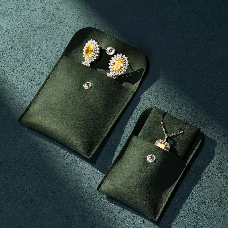 Velvet Jewelry Pouch (1 PCS)