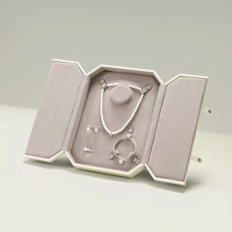 Leather Jewelry Display Set