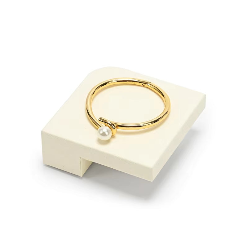Beige Jewelry Display Stand