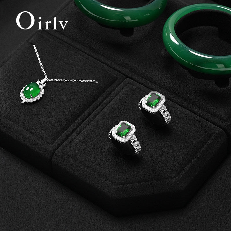 Black Microfiber Jewelry Display Set