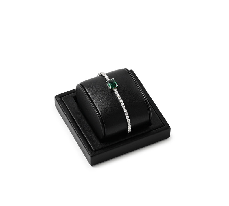 Black Leather Jewelry Display Set
