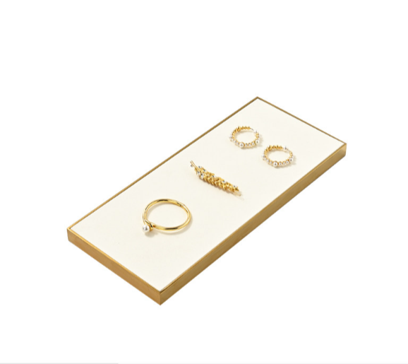 Off-White Metal Jewelry Display Set