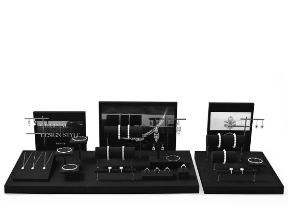 Black Metal Jewelry Display Stand