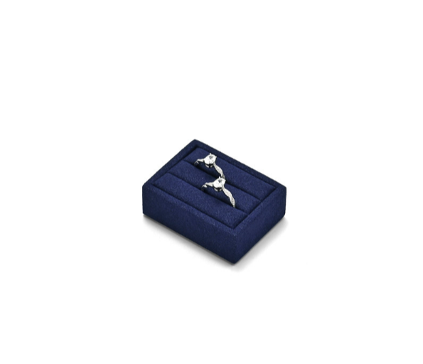 Blue Metal Jewelry Display Set