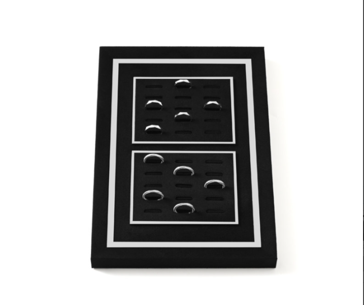 Black Metal Jewelry Display Set
