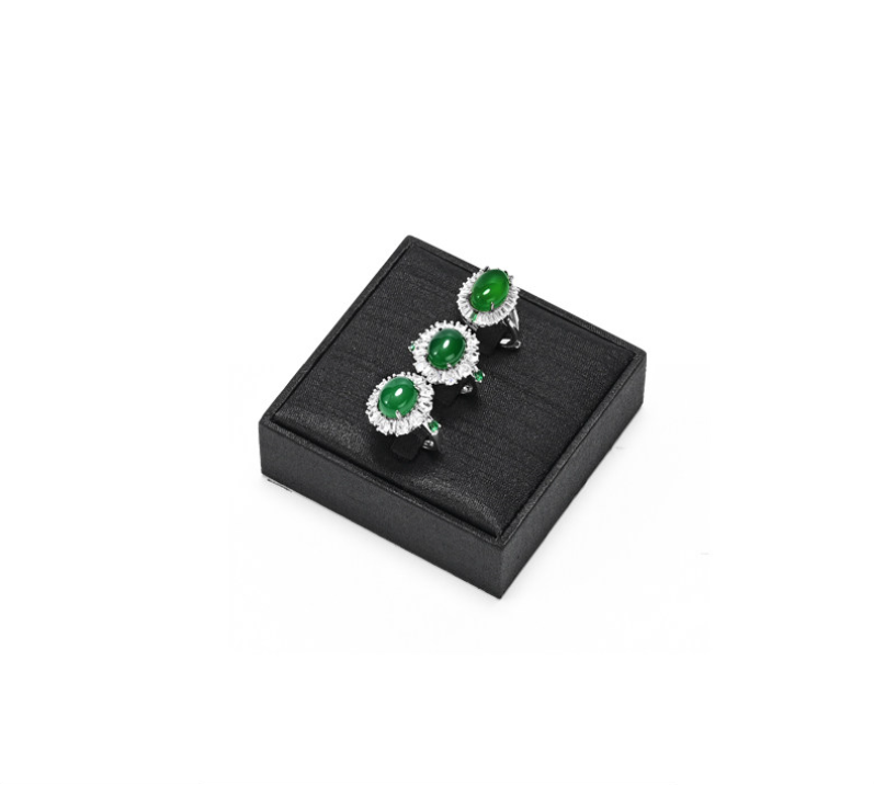 Black Jewelry Display Set